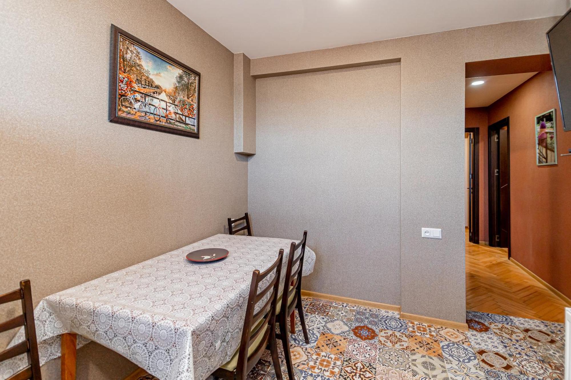 טביליסי Apartment On Borbalo 16 מראה חיצוני תמונה